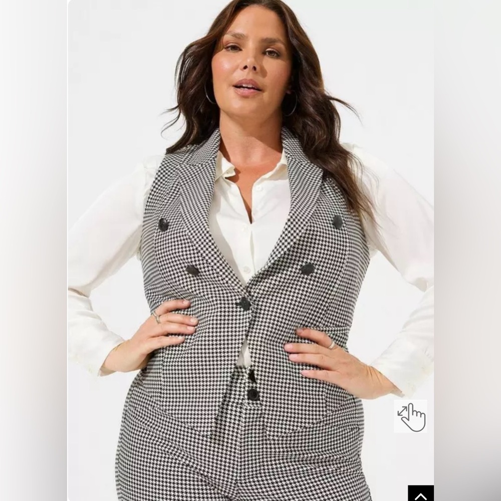 Torrid Size 4 Houndstooth Vest - Like New